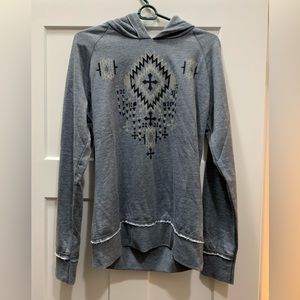 NWT Cowgirl Legend light gray hoodie